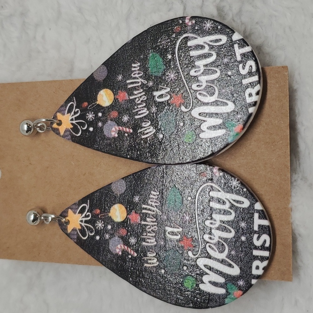 7/$10 Christmas Teardrop Earrings, New - Picture 2 of 2